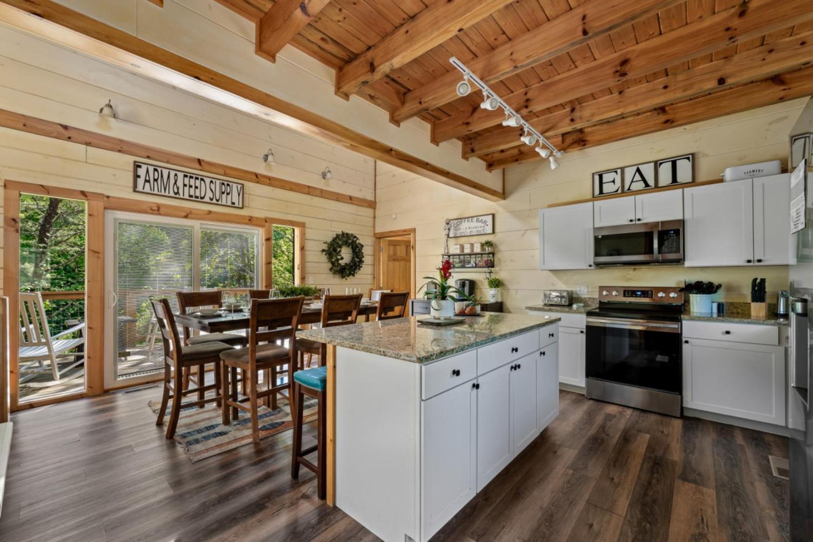 Countryside Comfort By Ghosal Luxury Lodging Sevierville Eksteriør billede